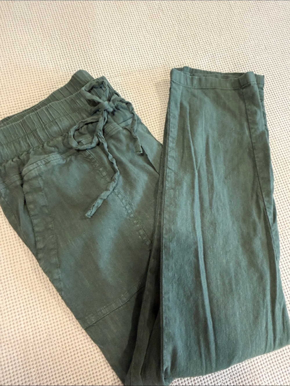 Kut from the Kloth Men's Drawstring Linen-Blend Pants — Forest Green